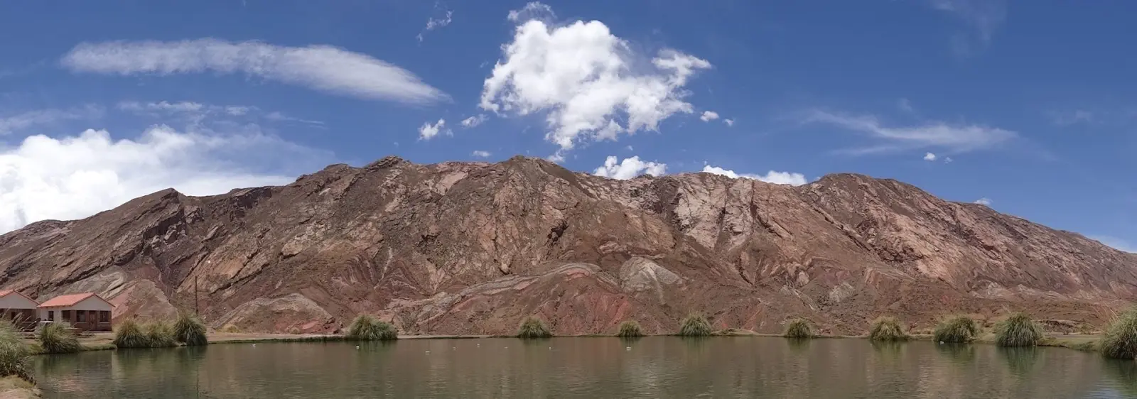 Laguna "Ojo del Inca"